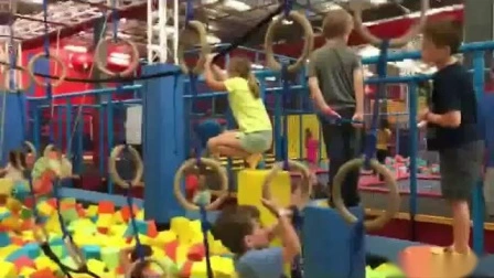 Erwachsener preiswerter Fitness-großer Indoor-Trampolinpark zu verkaufen